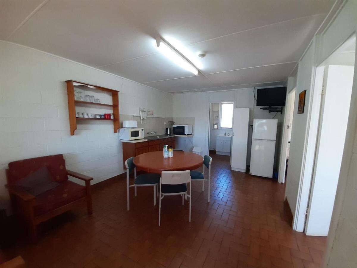 Pelican Point Waterfront Resort Formerly Carnarvon Beach Retreat מראה חיצוני תמונה